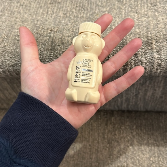 New Hempz Limited Edition Bare Body Soft Citrus & Sweet Crème Body Moisturize - Picture 4 of 4